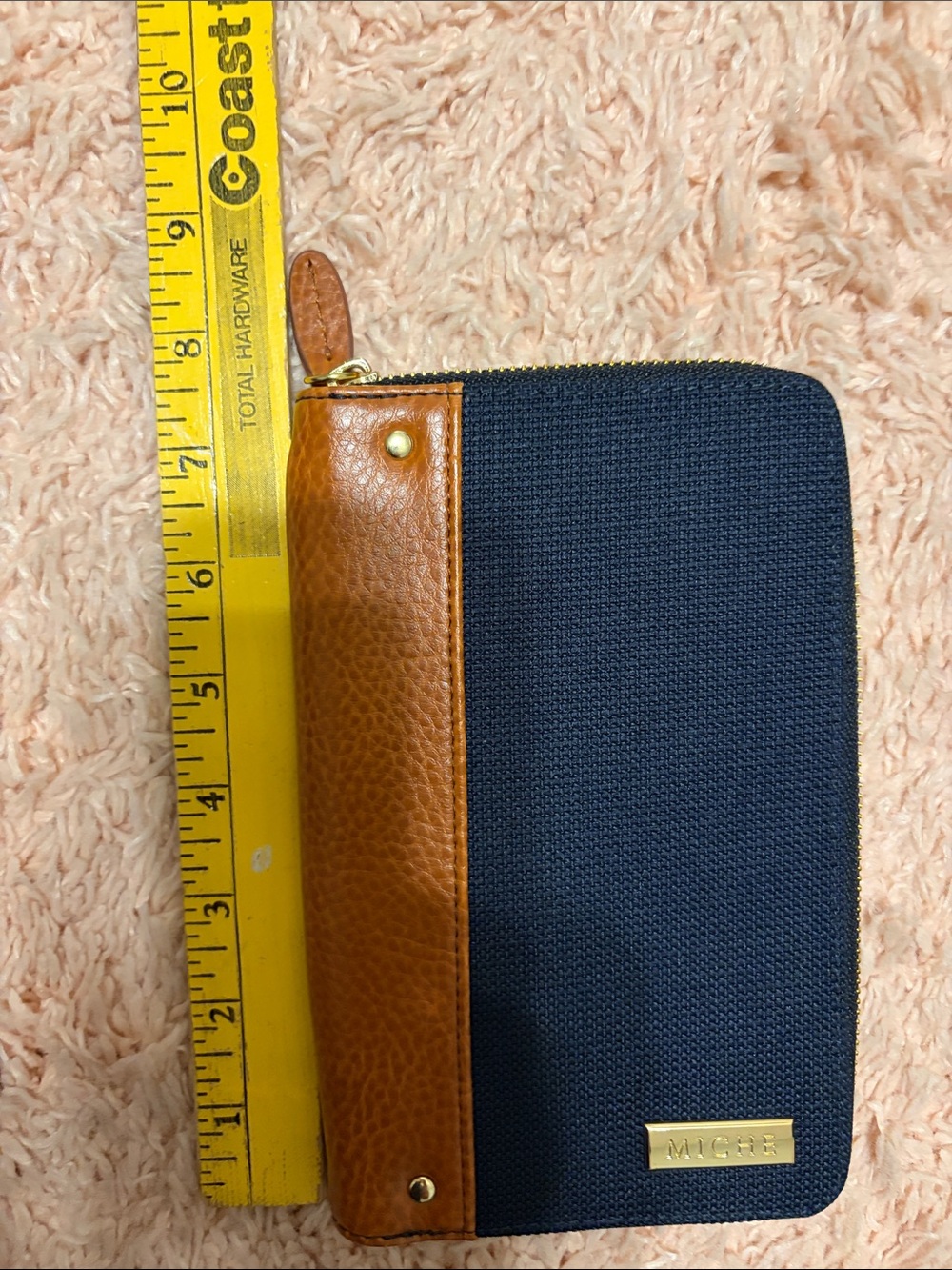 Miche Zip Around Organizer Wallet Denim Blue Cognac Tan Gold Hardware EUC - Picture 5 of 9